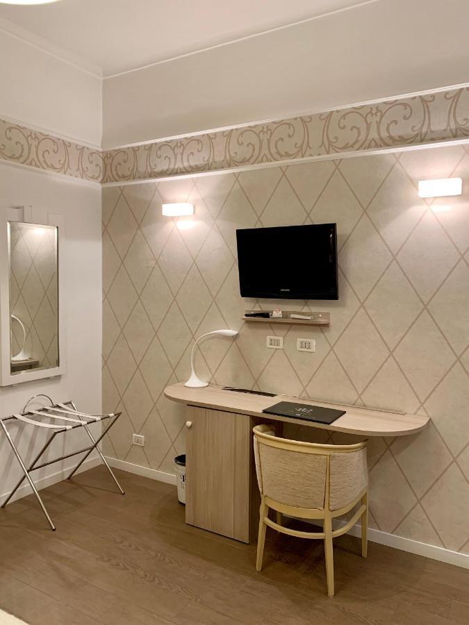 Hotel La Pace San Mauro Torinese Εξωτερικό φωτογραφία